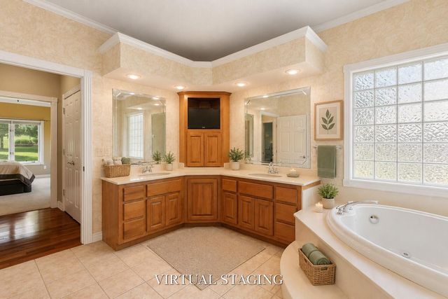 3702 E Dartmoor Court, Springfield, MO 65802