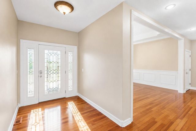 3702 E Dartmoor Court, Springfield, MO 65802