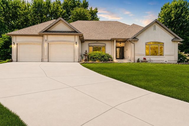 3702 E Dartmoor Court, Springfield, MO 65802