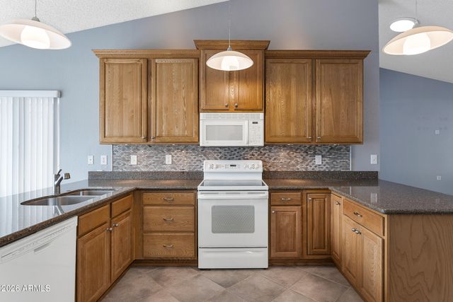 2763 LEISURE WORLD --, Mesa, AZ 85206