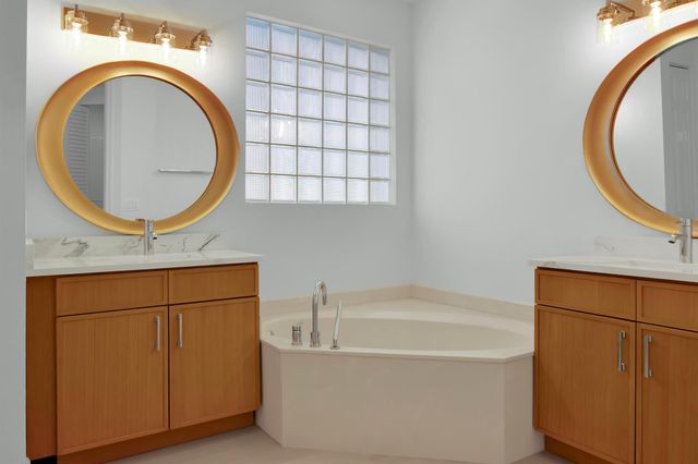 8957 Torcello Way, Boynton Beach, FL 33472