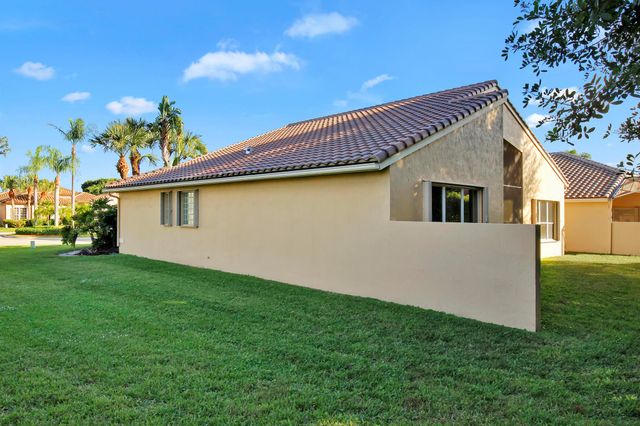 8957 Torcello Way, Boynton Beach, FL 33472