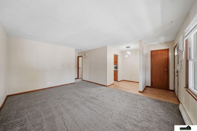4900 Huntington Avenue, Lincoln, NE 68504