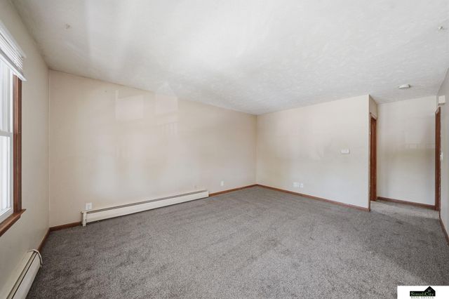 4900 Huntington Avenue, Lincoln, NE 68504