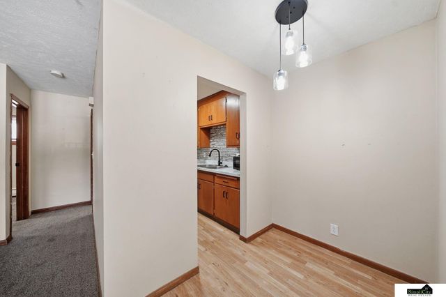 4900 Huntington Avenue, Lincoln, NE 68504