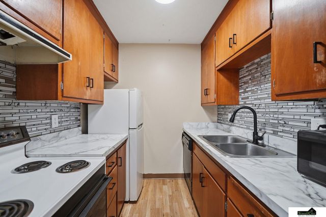 4900 Huntington Avenue, Lincoln, NE 68504