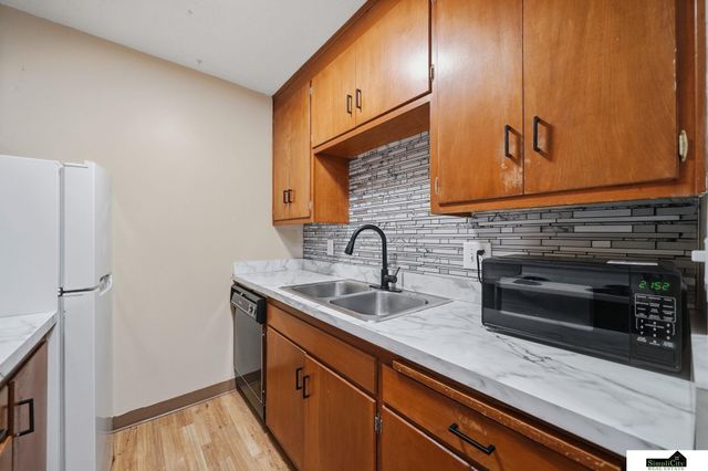 4900 Huntington Avenue, Lincoln, NE 68504