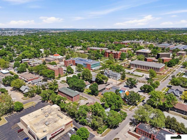 4900 Huntington Avenue, Lincoln, NE 68504