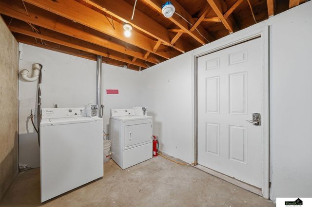 4900 Huntington Avenue, Lincoln, NE 68504
