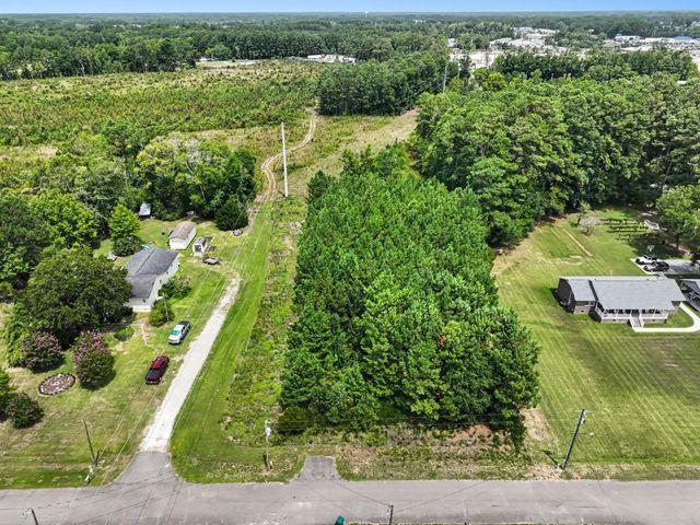 240 Calvary Rd., Little River, SC 29566