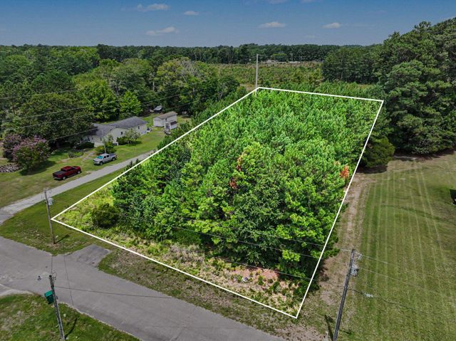 240 Calvary Rd., Little River, SC 29566