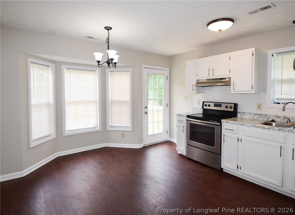 5935 Bloomsbury Drive, Fayetteville, NC 28306 — photo 4