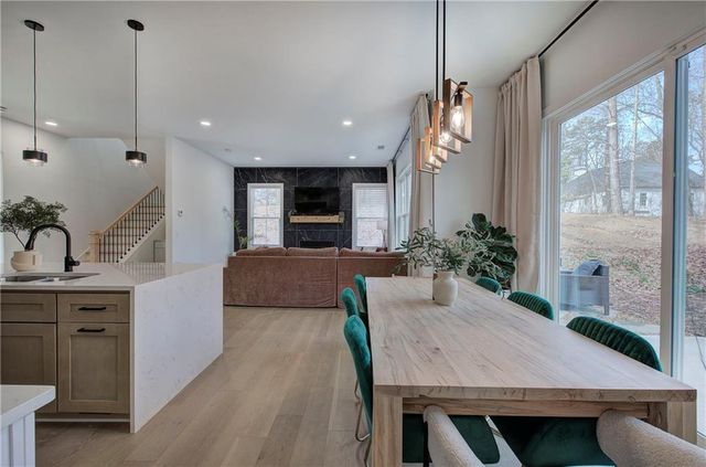 81 Summit Ridge SE Circle, Cartersville, GA 30120