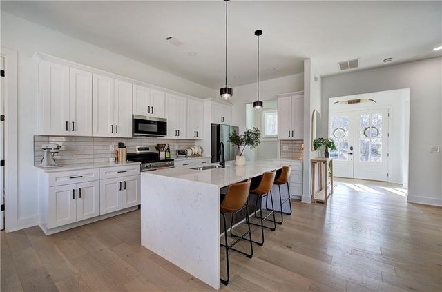 81 Summit Ridge SE Circle, Cartersville, GA 30120