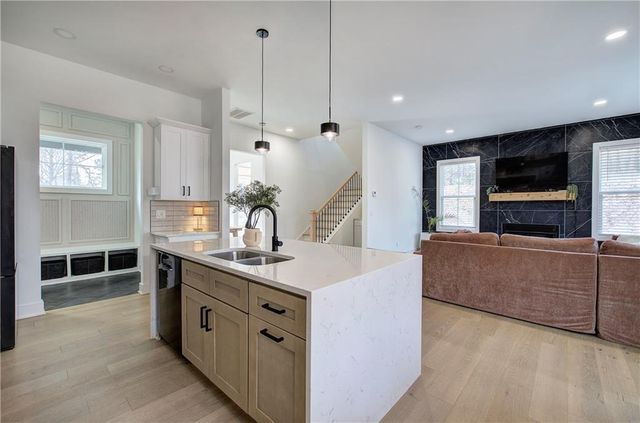 81 Summit Ridge SE Circle, Cartersville, GA 30120