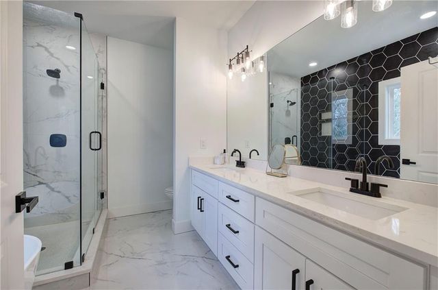 81 Summit Ridge SE Circle, Cartersville, GA 30120