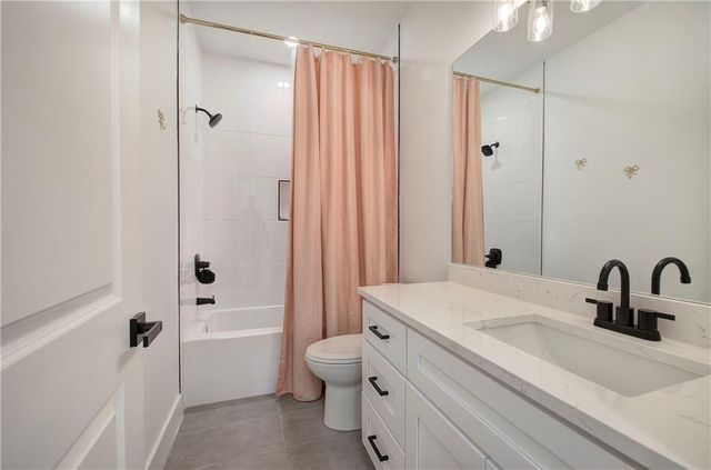 81 Summit Ridge SE Circle, Cartersville, GA 30120