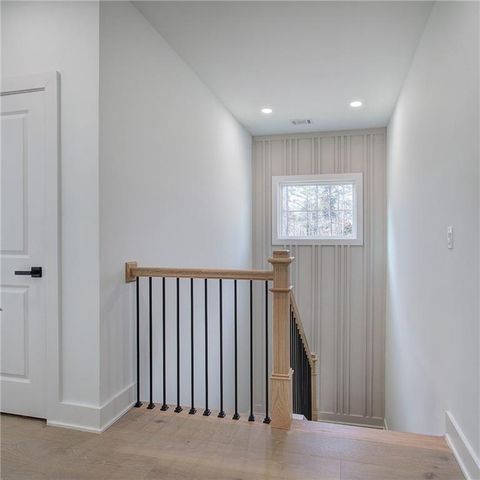 81 Summit Ridge SE Circle, Cartersville, GA 30120