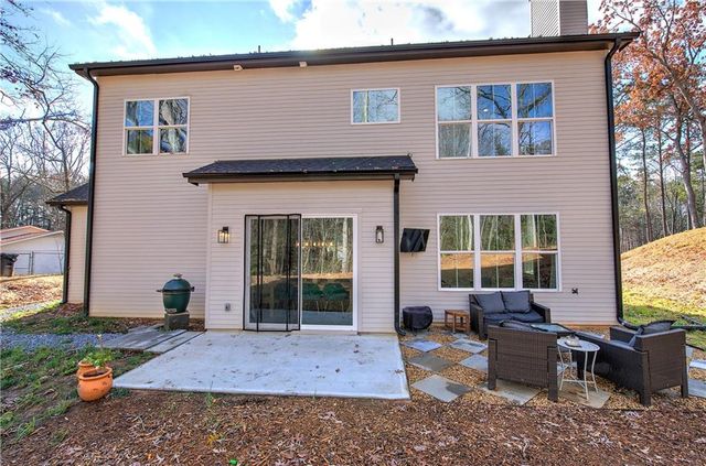 81 Summit Ridge SE Circle, Cartersville, GA 30120