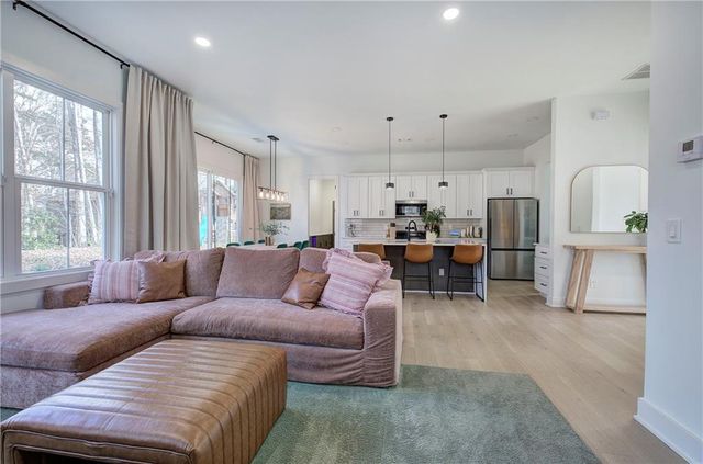 81 Summit Ridge SE Circle, Cartersville, GA 30120