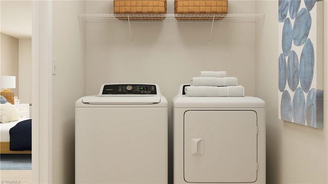 1801 Pheasant Trace Circle, Kernersville, NC 27284