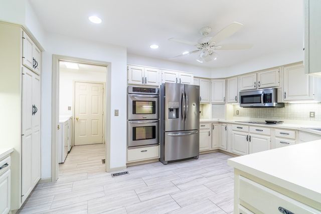 6924 Palladio Square, Fort Wayne, IN 46804