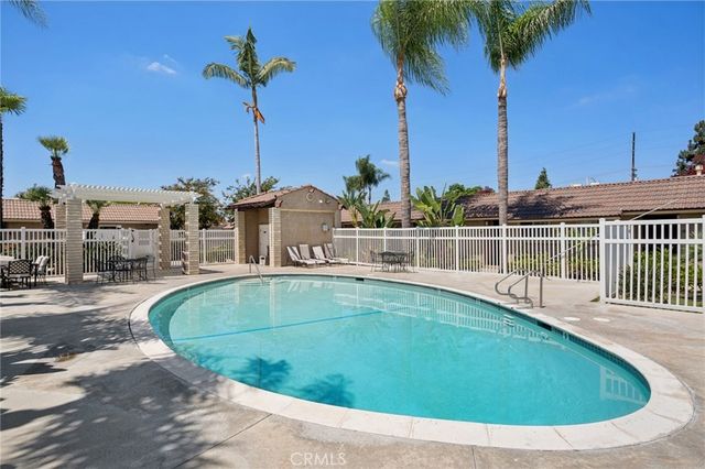772 W Lambert 129, La Habra, CA 90631