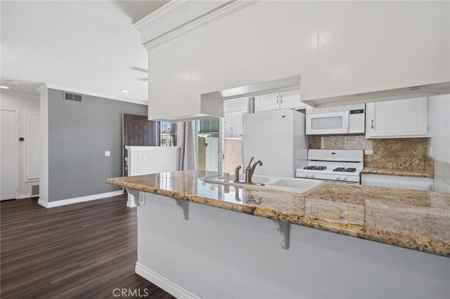 772 W Lambert 129, La Habra, CA 90631