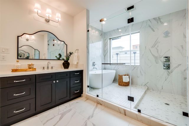 1016 Peden Street, Houston, TX 77006