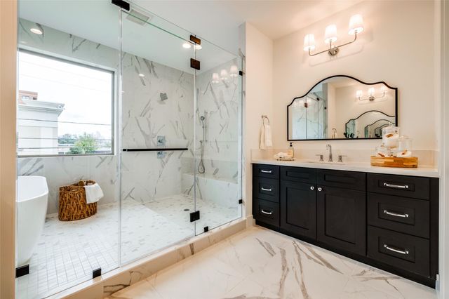 1016 Peden Street, Houston, TX 77006