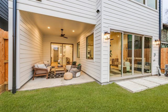 1016 Peden Street, Houston, TX 77006