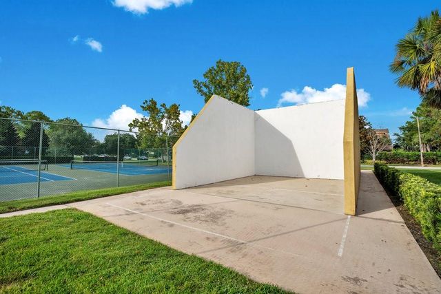 5286 WILLOW COURT 505, Orlando, FL 32811