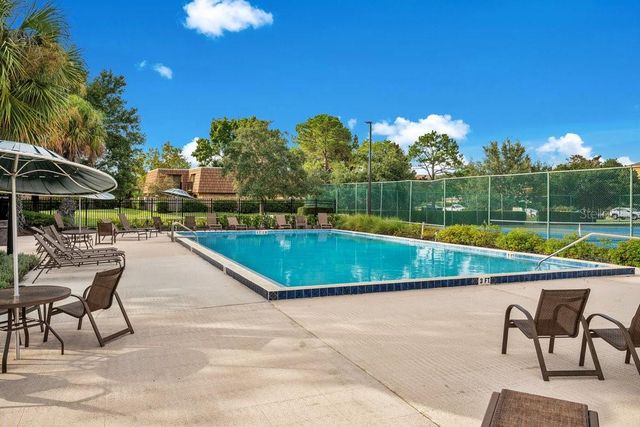 5286 WILLOW COURT 505, Orlando, FL 32811