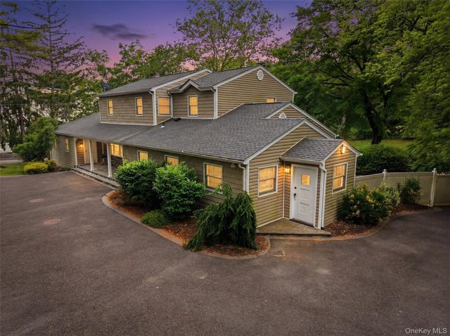 455 Deer Park Road, Dix Hills, NY 11746