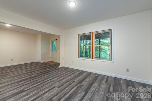58 Ballantree Drive, Asheville, NC 28803