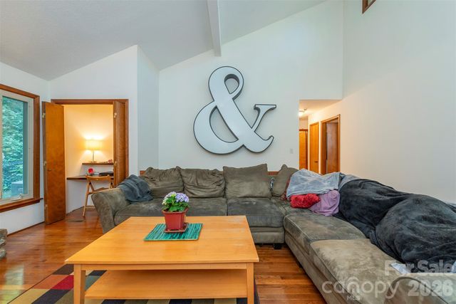 58 Ballantree Drive, Asheville, NC 28803