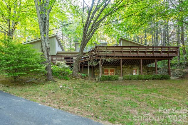 58 Ballantree Drive, Asheville, NC 28803