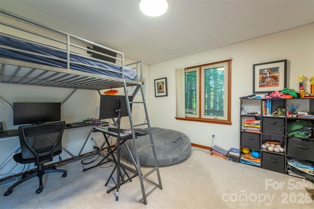 58 Ballantree Drive, Asheville, NC 28803