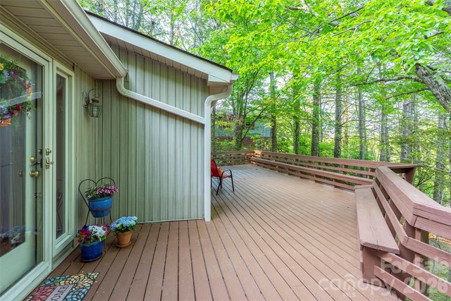 58 Ballantree Drive, Asheville, NC 28803
