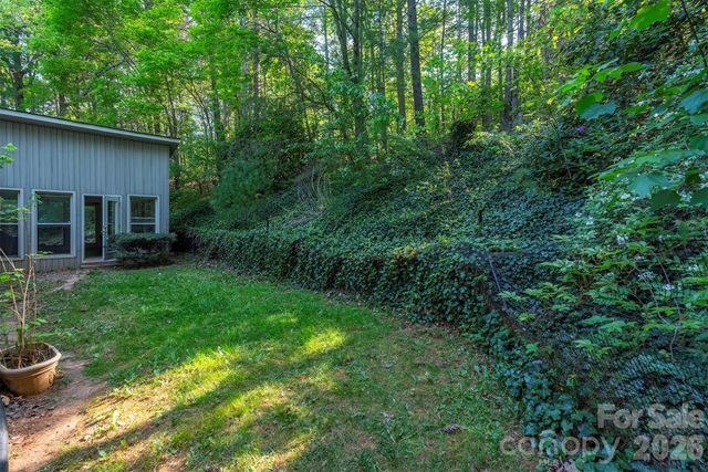 58 Ballantree Drive, Asheville, NC 28803