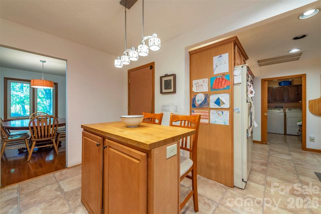 58 Ballantree Drive, Asheville, NC 28803