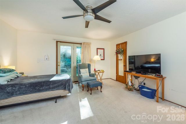 58 Ballantree Drive, Asheville, NC 28803