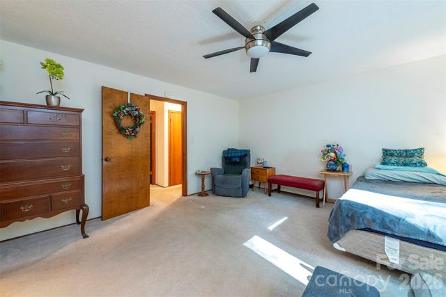 58 Ballantree Drive, Asheville, NC 28803
