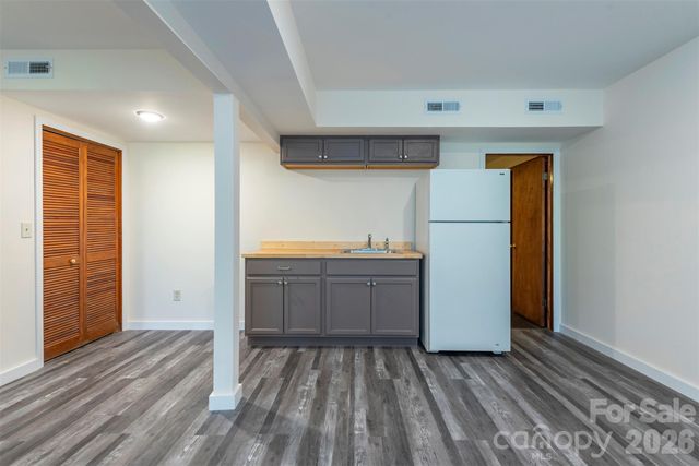 58 Ballantree Drive, Asheville, NC 28803