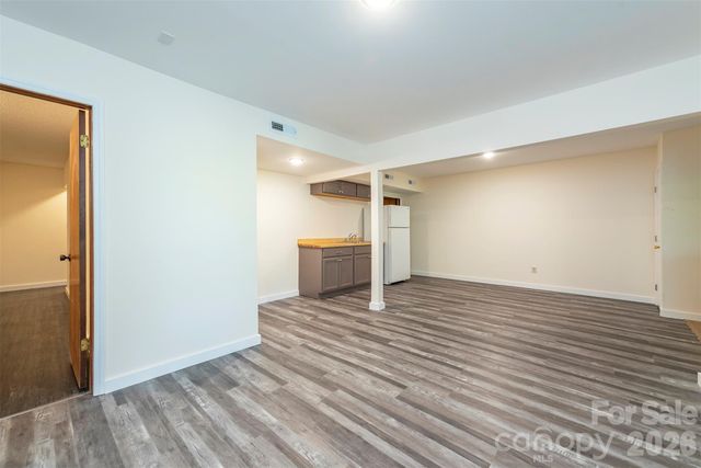 58 Ballantree Drive, Asheville, NC 28803