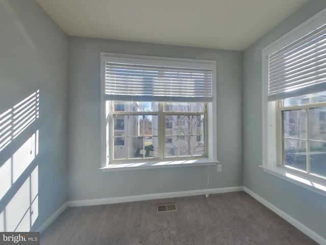 9520 SMITHVIEW PL, Lanham, MD 20706