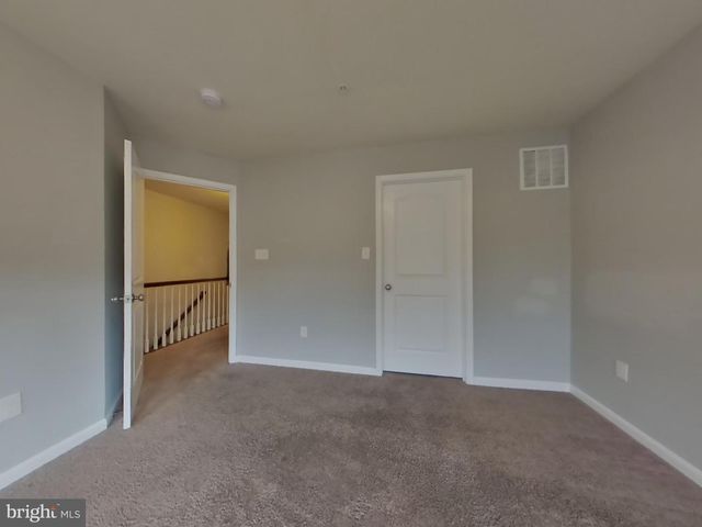 9520 SMITHVIEW PL, Lanham, MD 20706