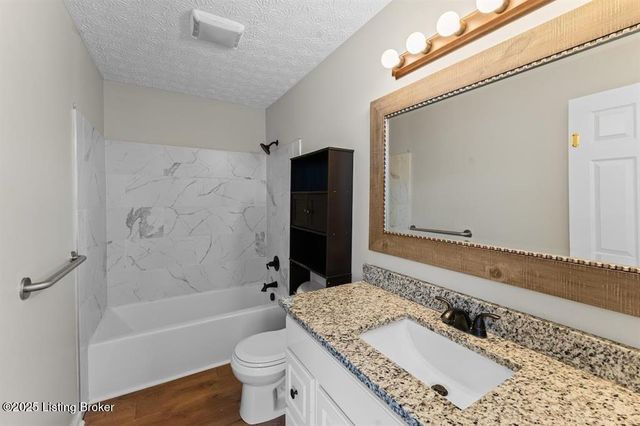 469 Papa Ct, Brownsville, KY 42210