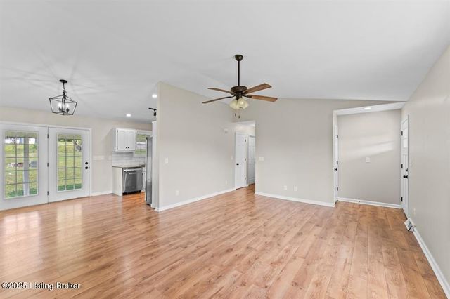 469 Papa Ct, Brownsville, KY 42210