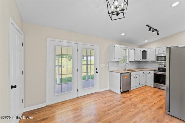 469 Papa Ct, Brownsville, KY 42210